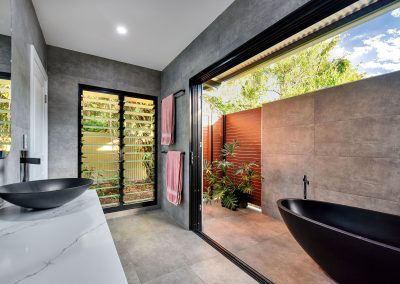 Frangipani House Ventilated Bathroom with Breezway Louvres