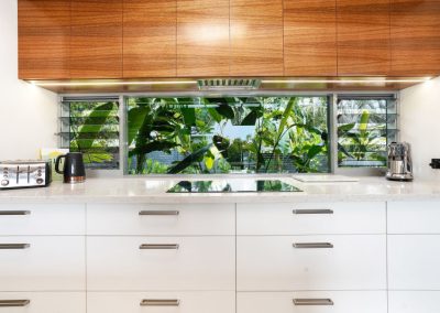 Hibiscus House Kitchen with Breezway Louvres