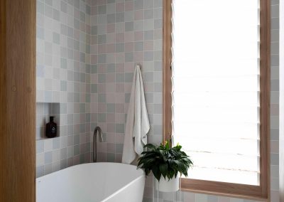 Beautiful bathroom design utilising Breezway Louvres with DECO finish