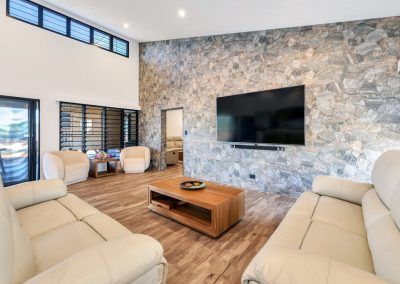 Live in comfort with natural ventilation through Breezway Louvre Windows