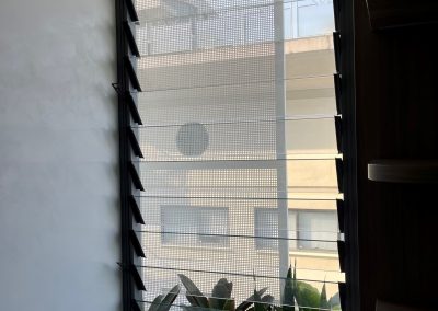 Breezway Louvres with low profile handles