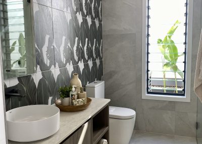 Naturally ventilated bathroom with Breezway Louvres inside the Ultra Living La Casa Eden Display Home