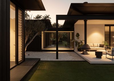 Outdoor entertainment area of Blackwood Doonan